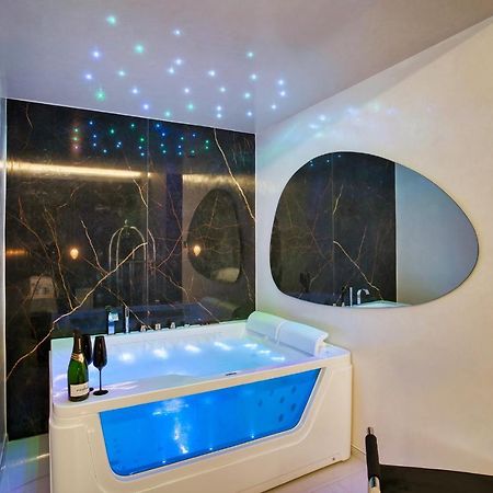 Distinto Suite & Rooms Lecce Buitenkant foto