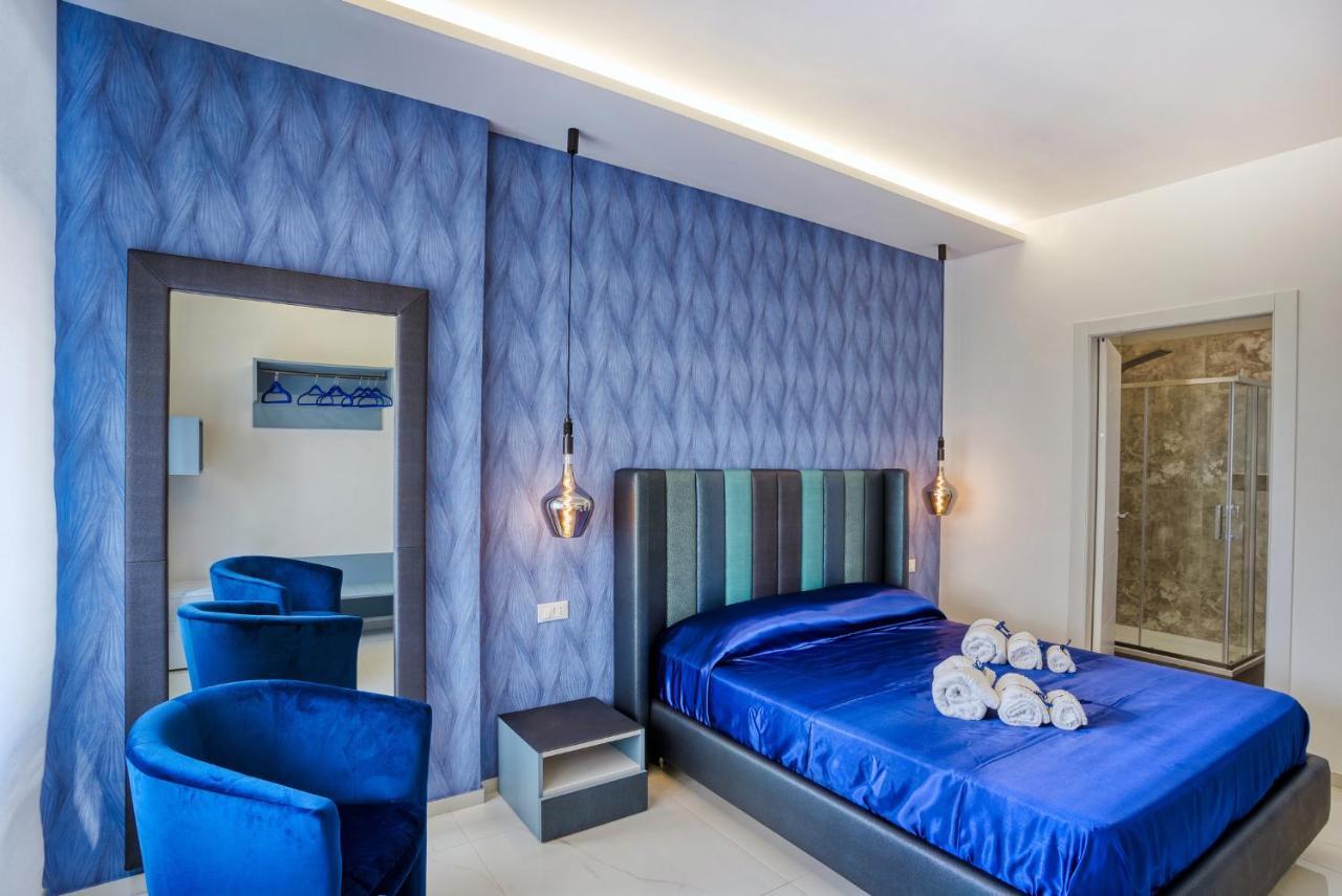 Distinto Suite & Rooms Lecce Buitenkant foto