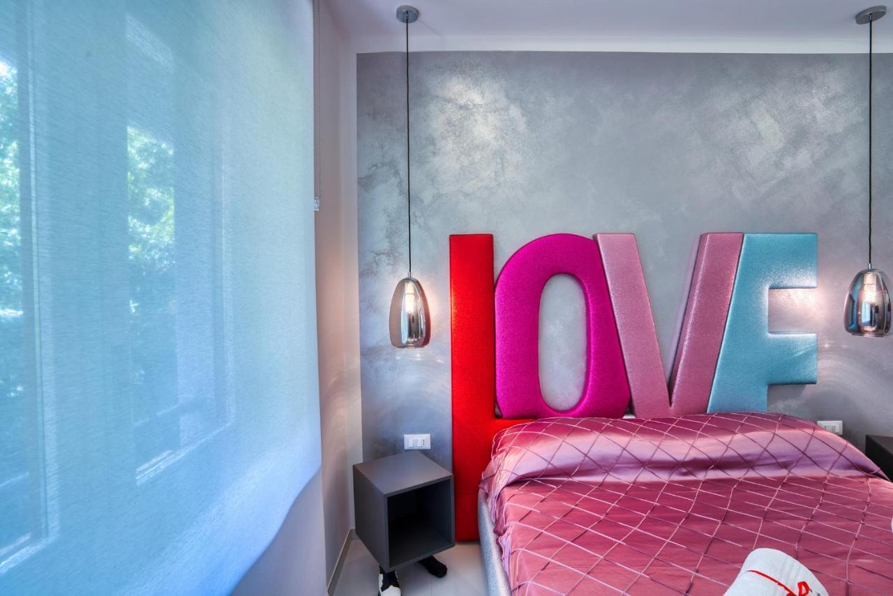 Distinto Suite & Rooms Lecce Buitenkant foto