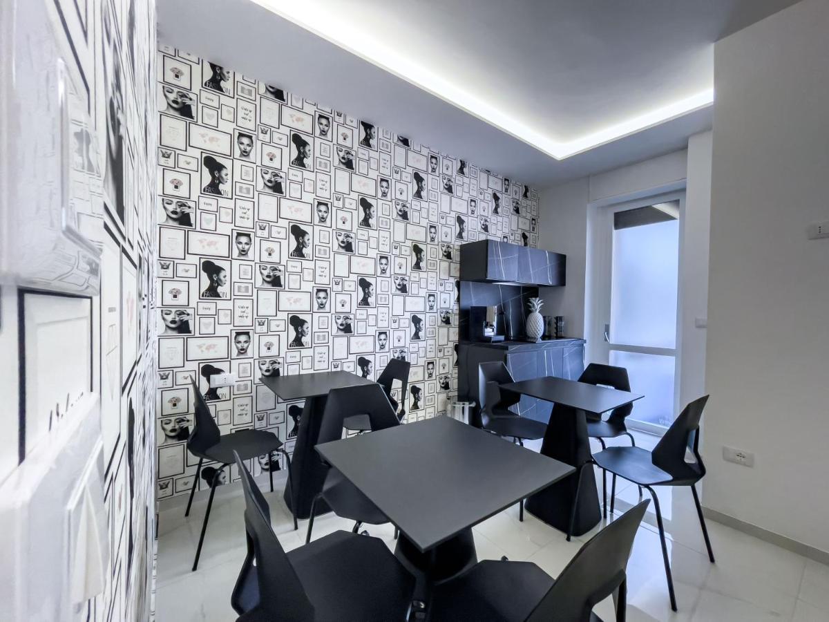 Distinto Suite & Rooms Lecce Buitenkant foto